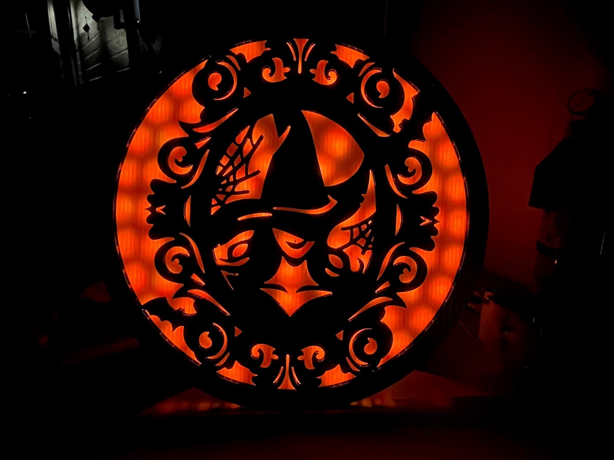 ChromaGlow Circle 23" Silhouette Cover Victorian Series - Boscoyo Studio